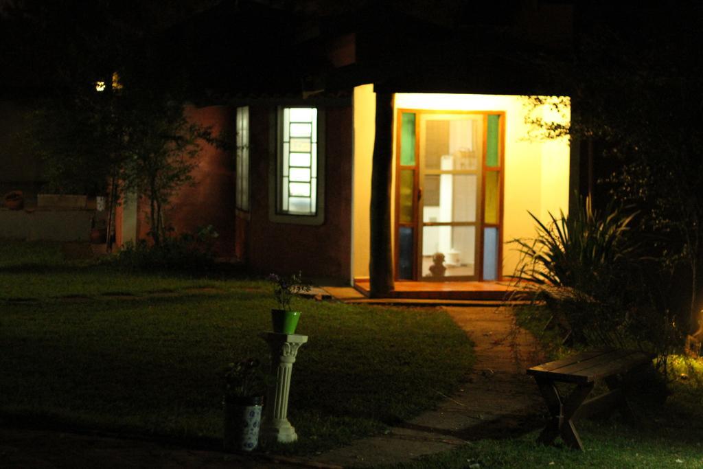 Chacara Ando Bed And Breakfast Águas de Santa Barbara Pokój zdjęcie