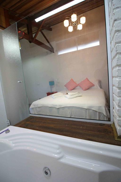 Chacara Ando Bed And Breakfast Águas de Santa Barbara Zewnętrze zdjęcie